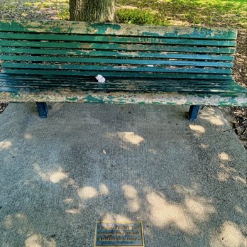 McKinley Park - The plaque says "a good book has no ending". - Parks Near Me - Sacramento, California McKinley Park - The plaque says "a good book has no ending". - Parks Near Me - Sacramento, California