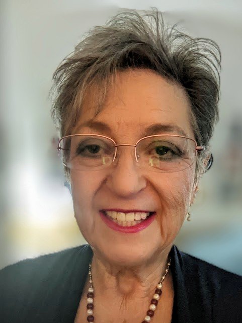 Lynda Tussay - Omniphasic Institute - grief counselor in San Antonio, TX