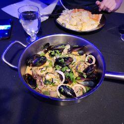 Aldo Yos Cucina Italiana - Linguine di mare al cartoccio with the white wine butter sauce. Very generous with the seafood.