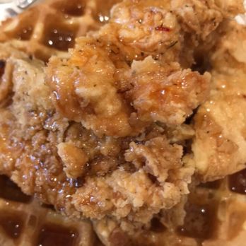 Another Broken Egg Cafe - Breakfast & Brunch Near Me - Pearland, Texas