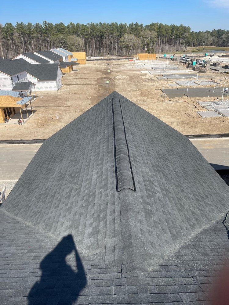 Slide of H&R Roofing and Construction