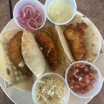 Angelos At the Point - Fried Haddock tacos - American Near Me - Dandridge, Tennessee