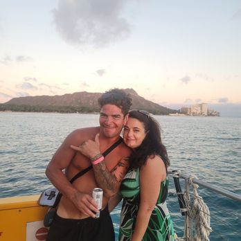 Snorkel Manu Kai Catamaran - Follow #Grateful #Bigfunglasses in Waikiki Honolulu Oahu Hawaii - Snorkeling Near Me - Honolulu, Hawaii Snorkel Manu Kai Catamaran - Follow #Grateful #Bigfunglasses in Waikiki Honolulu Oahu Hawaii - Snorkeling Near Me - Honolulu, Hawaii