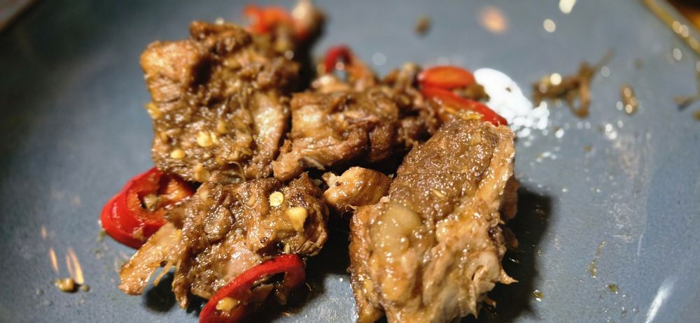 Moon Wok Kitchen & Lounge