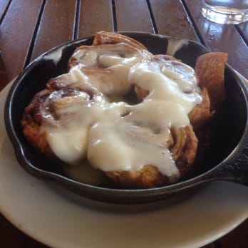 Meddlesome Moth - Morning buns for the table ($10) - Bars Near Me - Dallas, Texas