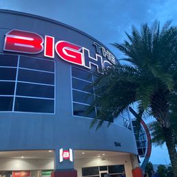 Exterior photo of The Big House - Tavares, Florida Exterior photo of The Big House - Tavares, Florida