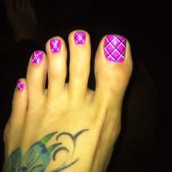 Daisy Nails
