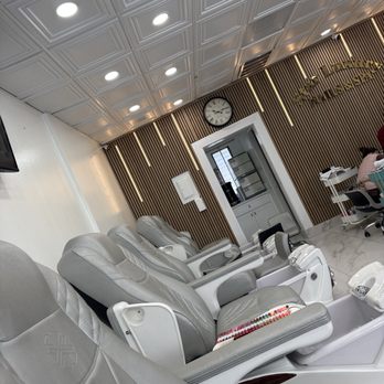 Star Luxury Nails - Nail area - Nail Salons Near Me - Long Beach, California