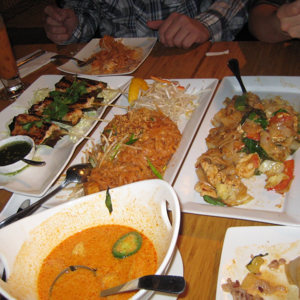 Mai Thai 2 - Notice...the pineapple curry was devoured! The salmon is AMAZING! - Thai Near Me - Concord, California Mai Thai 2 - Notice...the pineapple curry was devoured! The salmon is AMAZING! - Thai Near Me - Concord, California