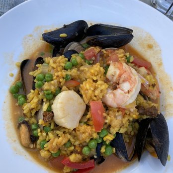 Geoffrey's Malibu - Seafood Paella - Seafood Near Me - Malibu, California
