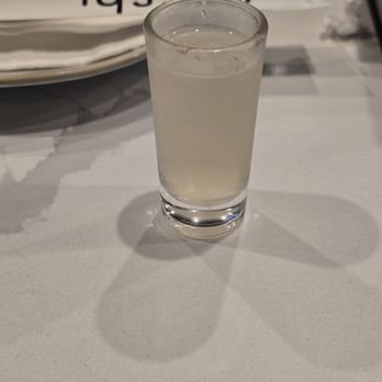 Kusshi - Sushi Bars Near Me - Bethesda, Maryland