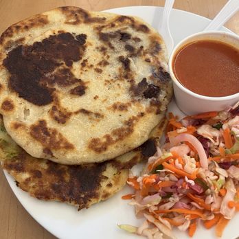 Panaderia Los Arcos - The bean and cheese pupusas was so good and so big. Delicious with the salad and a variety of sauces. - Bakeries Near Me - Sacramento, California