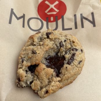 Moulin - Chocolate cookie - Bakeries Near Me - Newport Beach, California