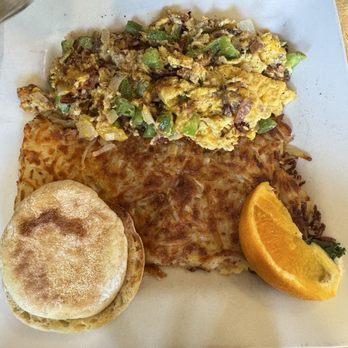 Pete's Egg Nest - Western scramble with hash browns and English muffin - Breakfast & Brunch Near Me - Seattle, Washington