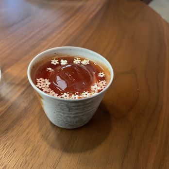 Smyth - Rhubarb & Rose Tea - New American Near Me - Chicago, Illinois