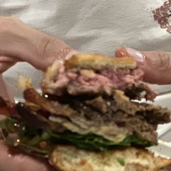 Gordon Ramsay Burger Las Vegas - Burgers Near Me - Las Vegas, Nevada