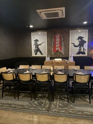 Hawkeye & Huckleberry Lounge by null