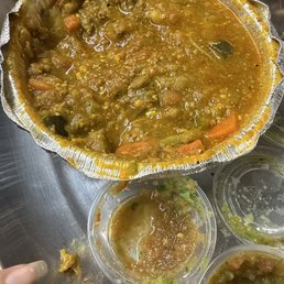 A hair of something questionable and the salad tasted like vegetable oil no spices or salt tasted bland and the rest of the food plain