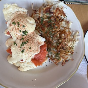 Douce Diner - eggs Benedict with smoked salmon - Diners Near Me - North Vancouver, British Columbia Douce Diner - eggs Benedict with smoked salmon - Diners Near Me - North Vancouver, British Columbia