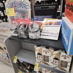 Walgreens - Photo counter and other goods