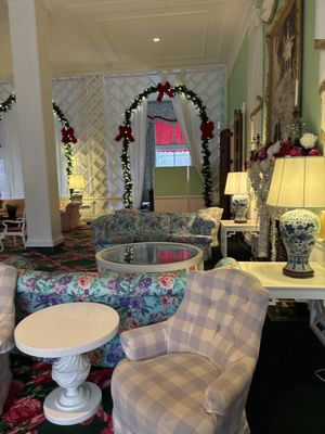 The Greenbrier by null
