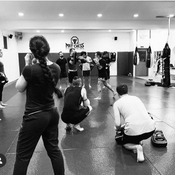 Mat Chess Mixed Martial Arts - Working on that powerful flowing Dutch style. Left, right, left, right with power! - Brazilian Jiu-jitsu Near Me - Seattle, Washington Mat Chess Mixed Martial Arts - Working on that powerful flowing Dutch style. Left, right, left, right with power! - Brazilian Jiu-jitsu Near Me - Seattle, Washington