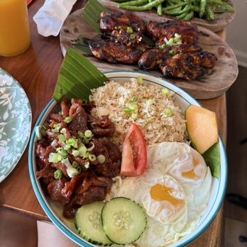 Kamayan Atl - Tocilog, chicken skewers, and green beans - Filipino Near Me - Doraville, Georgia