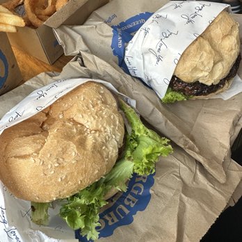 Fergburger - Burgers Near Me - Queenstown, OTA