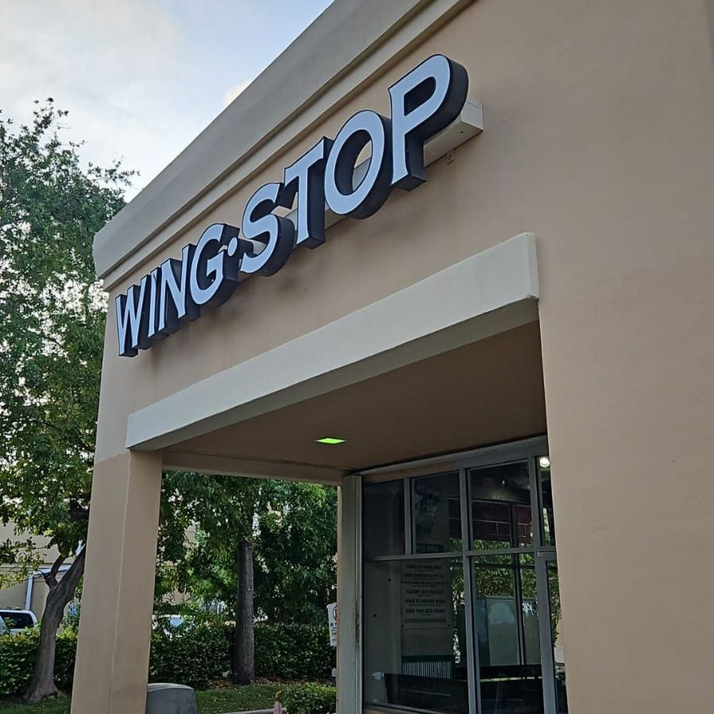 Wingstop - Outside entrance - Chicken Wings Near Me - Miami, Florida