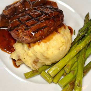 Seasons 52 - Wood - Grilled Filet Mignon - New American Near Me - Orlando, Florida
