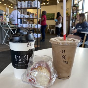 Cups Espresso Cafe - Cafes Near Me - Madison, Mississippi
