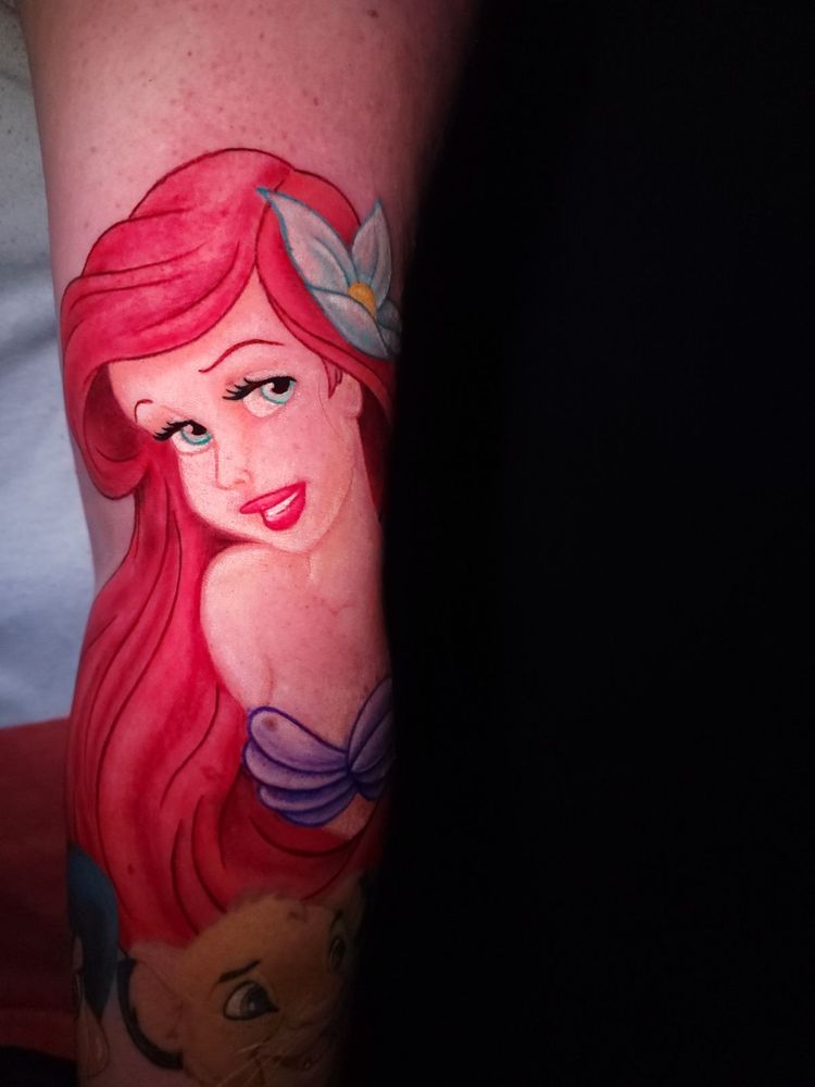 David - Clair Bear Tattoo Logo