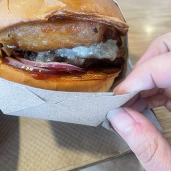 Gott's Roadside - Western Bacon Blue burger - Burgers Near Me - San Francisco, California Gott's Roadside - Western Bacon Blue burger - Burgers Near Me - San Francisco, California