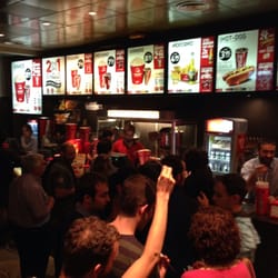 Cines Ideal - La cola de las palomitas :)