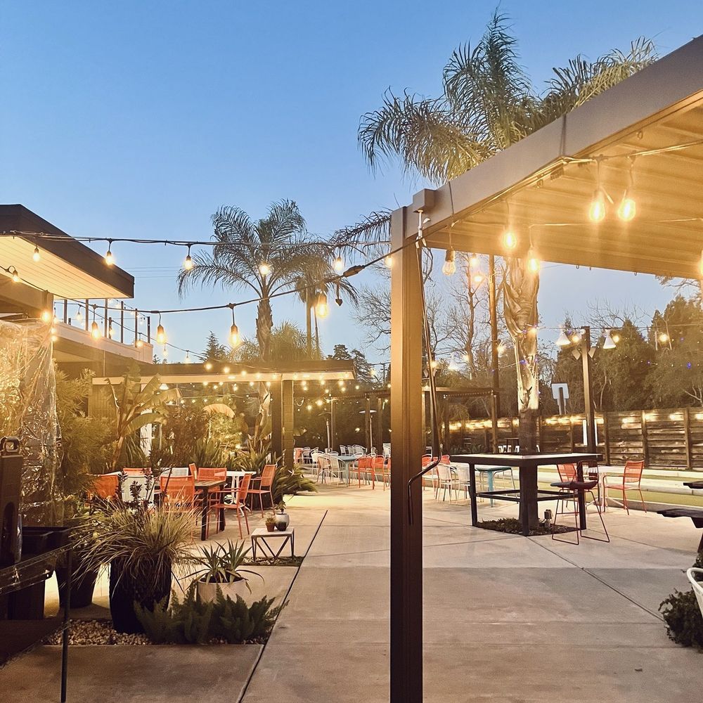 Shangri La - Outside patio - New American Near Me - Fair Oaks, California