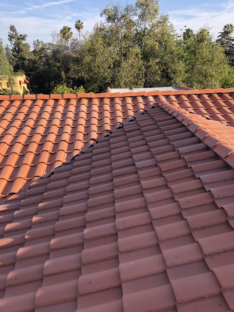 Slide of Integrity Roofing Services