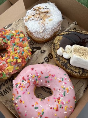 Roccos Doughnut Company by null