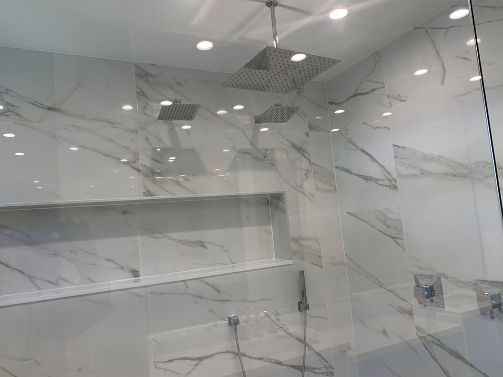 Slide of Full Service USA