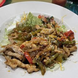 Ajuua - Chicken Fajita Salad