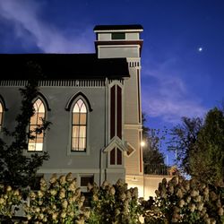 Art Church Iowa - Art Church Iowa is Victorian Gothic with 12 11ft tall windows. Loc 1 block from Downtown Malvern, IA. 2 blocks from the Wabash Trace Trail