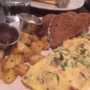 The Roost - BYO Omelette - Breakfast & Brunch Near Me - Lawrence, Kansas The Roost - BYO Omelette - Breakfast & Brunch Near Me - Lawrence, Kansas