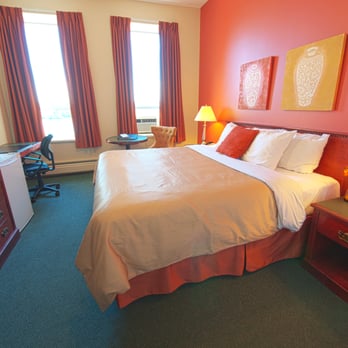 The Met - Hotels Near Me - New Westminster, British Columbia The Met - Hotels Near Me - New Westminster, British Columbia