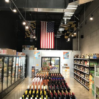 Fleet Street Spirits - Interior of Fleet Street Spirits - Beer, Wine & Spirits Near Me - Baltimore, Maryland