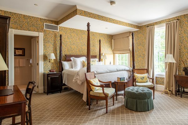 The Willcox Hotel by null