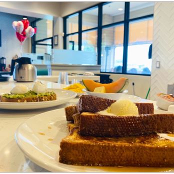 Broken Yolk Cafe - Care to join my Breakfast Club? ;) #TheBar #TheBoss #ThePerfectAngle - American Near Me - Glendora, California Broken Yolk Cafe - Care to join my Breakfast Club? ;) #TheBar #TheBoss #ThePerfectAngle - American Near Me - Glendora, California