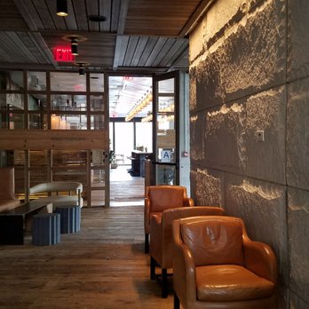 The Osprey - Entrance. - Australian Near Me - Brooklyn, New York