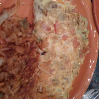 Moonstruck Eatery - California omelet - American Near Me - New York, New York Moonstruck Eatery - California omelet - American Near Me - New York, New York
