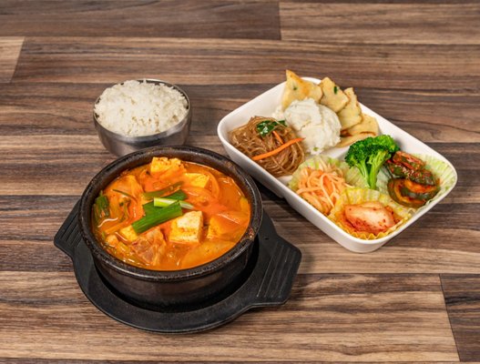 Hwang's Restaurant by null