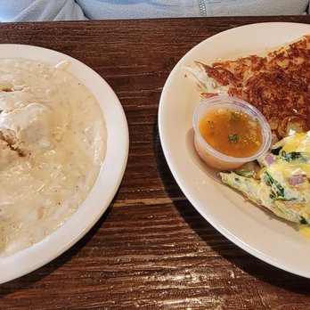 Don's Country Kitchen - Side biscuit and gravy along with the shrimp omelet and hashbrowns - Breakfast & Brunch Near Me - Oceanside, California Don's Country Kitchen - Side biscuit and gravy along with the shrimp omelet and hashbrowns - Breakfast & Brunch Near Me - Oceanside, California