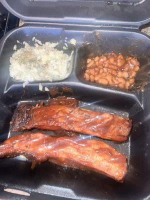 Brenda's Bar-B-Que Pit by null
